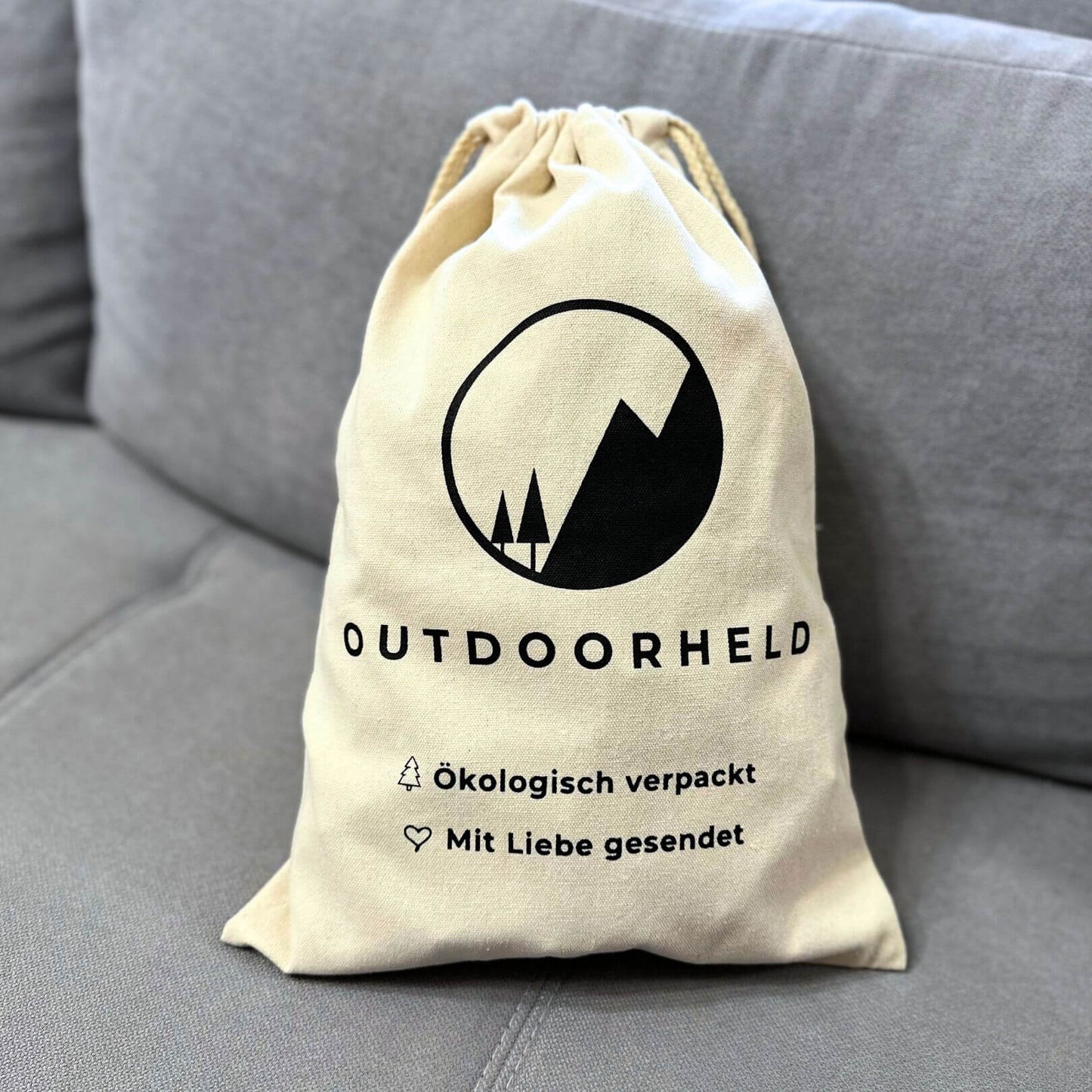 Exklusiv: OutdoorHeld®-Tasche aus Baumwolle - die ideale Geschenkverpackung